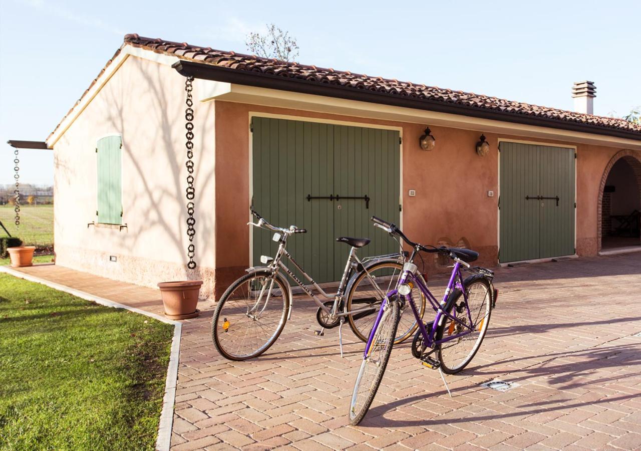 B&B Residence Il Ciliegio , Via Villa Superiore 93 Luzzara Suzzara Eksteriør bilde