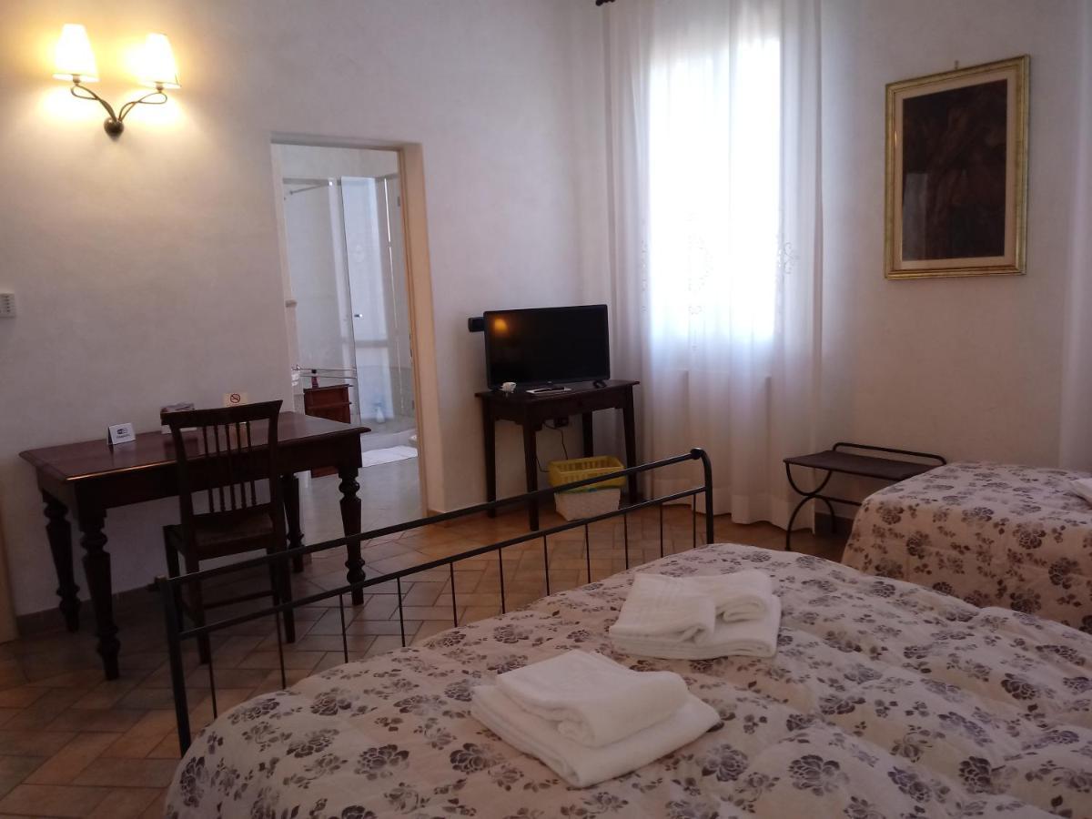 B&B Residence Il Ciliegio , Via Villa Superiore 93 Luzzara Suzzara Eksteriør bilde