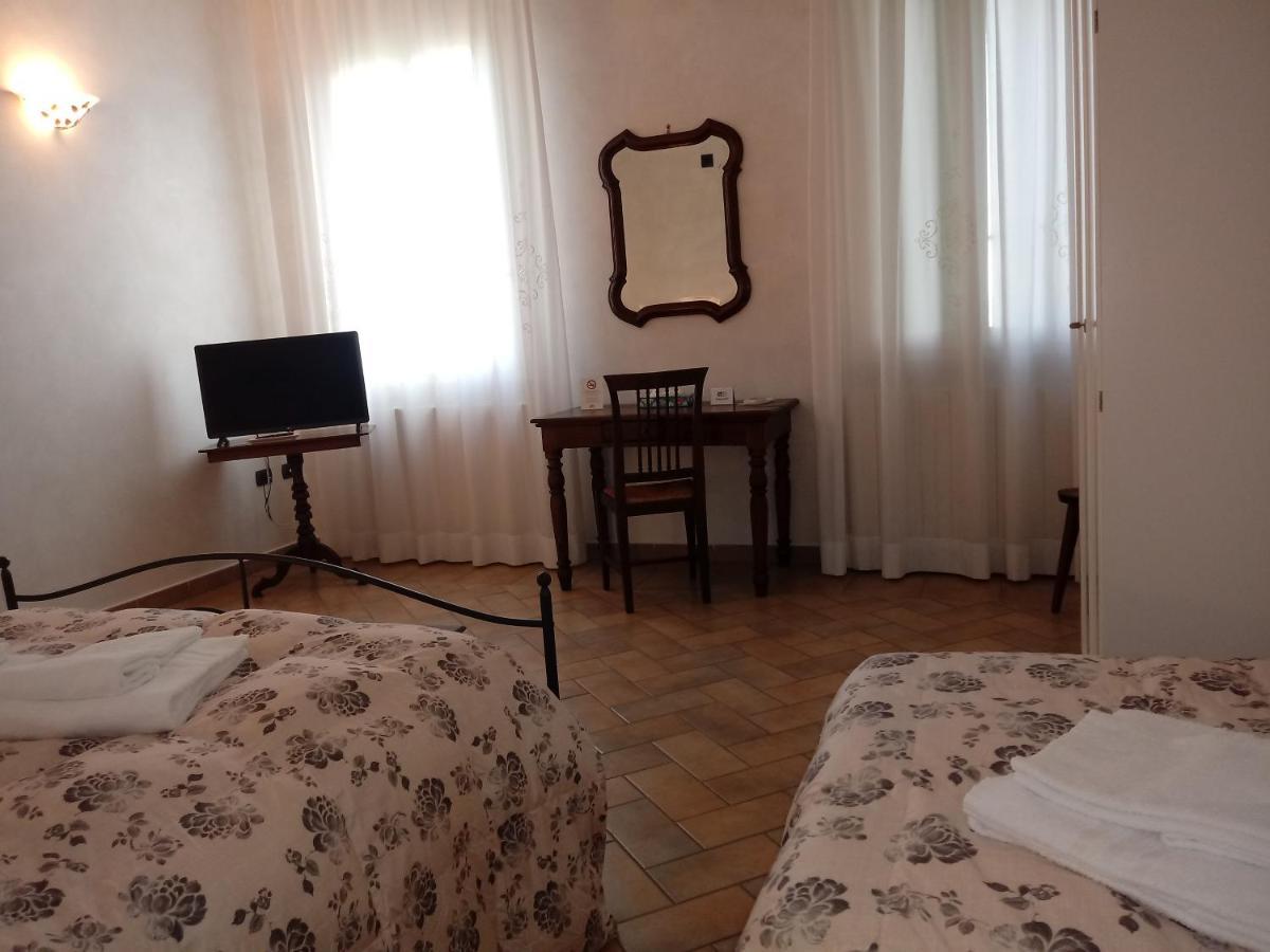 B&B Residence Il Ciliegio , Via Villa Superiore 93 Luzzara Suzzara Eksteriør bilde